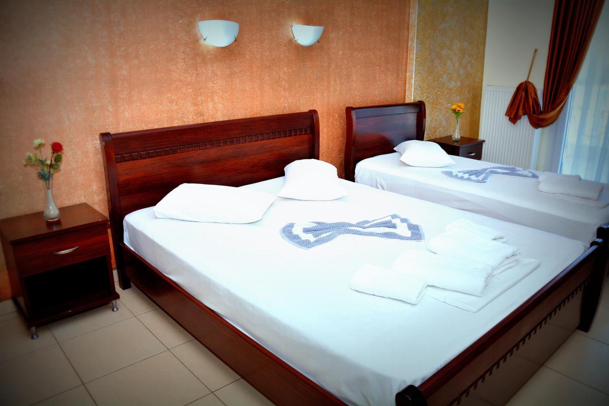 Hotel Paris Paralía エクステリア 写真
